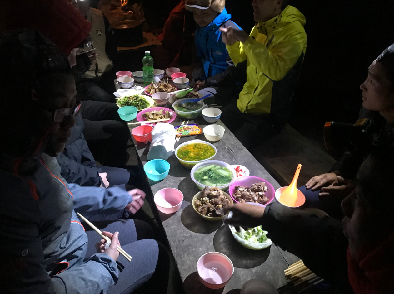 Tour Sapa - Y Ty - Conquer Lao Than Mountain